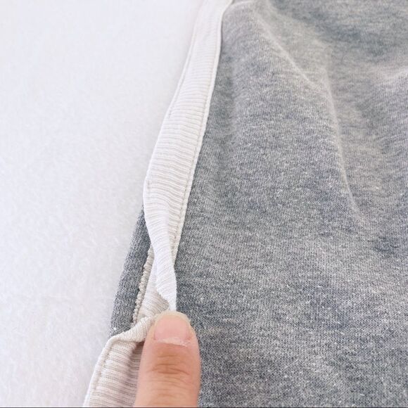 Old Navy Grey Sweatpants Size Small - Picture 5 of 6